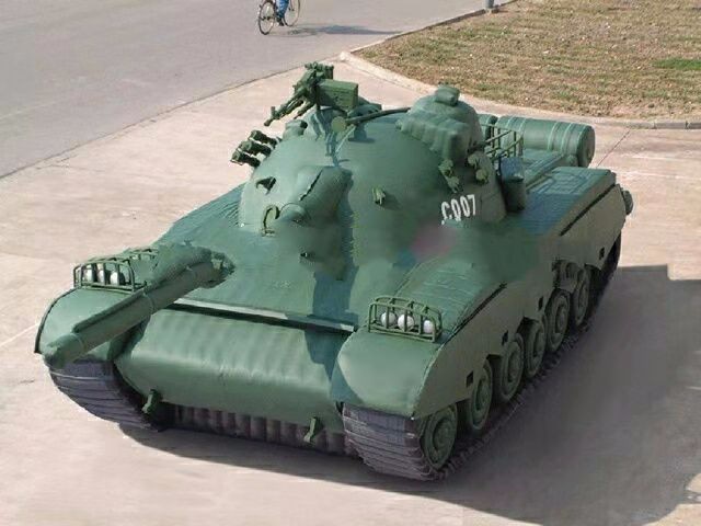 灵川小型军事坦克